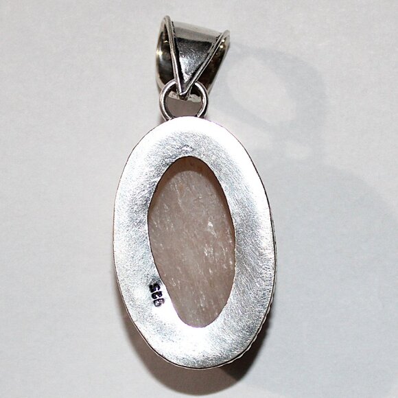 Sterling Silver Cream Stone Bohemian Pendant 18 Grams - Picture 2 of 5